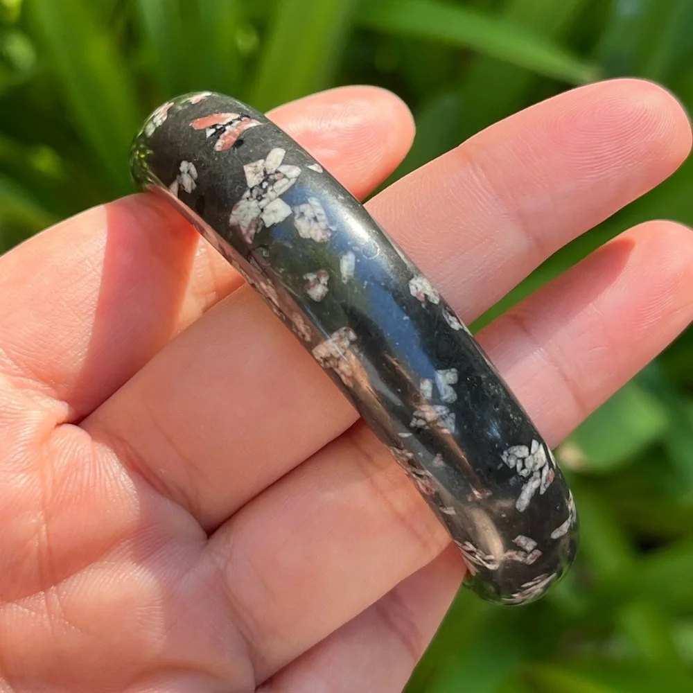 57.5mm inner‎ diameter plum blossom jasper bangle 0323